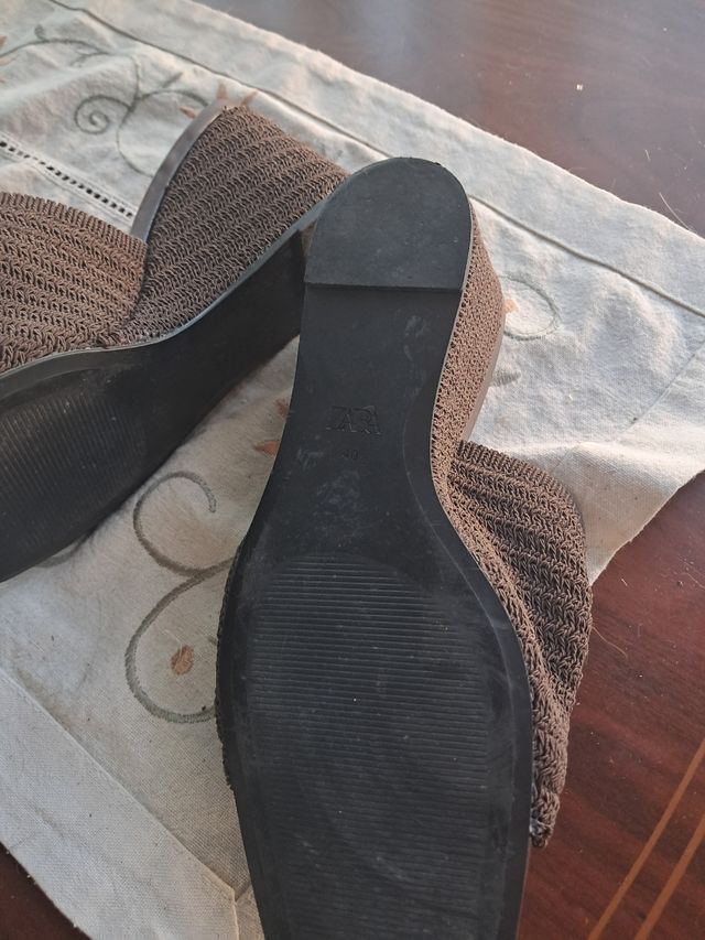 Sandalias Zara Marrón - Talla 40
