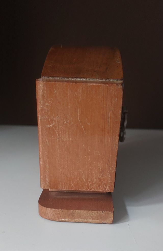 Reloj despertador madera años 20