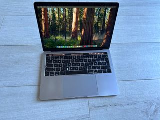 MacBook Pro 13" i5 2019 - 250GB
