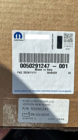 Tapa túnel central salpicadero Jeep Avenger