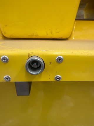 3 Baules Plástico Amarillos Cerradura