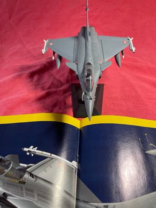 Maqueta avión Rafale C Francia