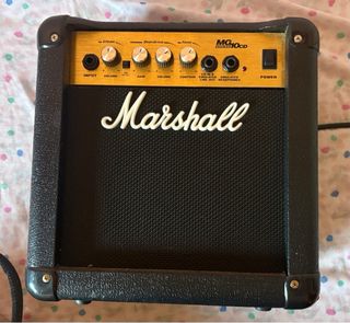Guitarra Carson + altavoz + funda + afinador 
