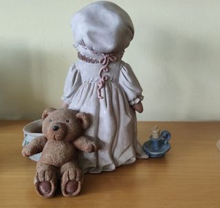 Muñeca CUQUI Colección Super Modelo A LA CAMA