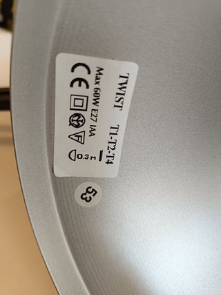 Lampada con braccio orientabile