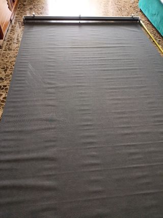 Estor enrollable gris translúcido