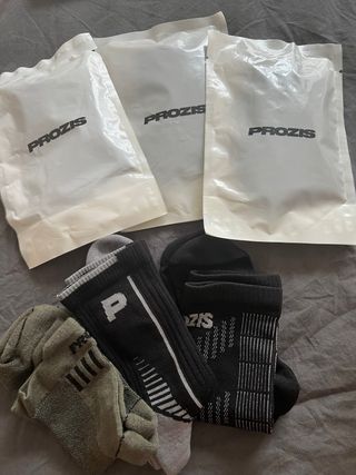 Calcetines running PIZIS - Grises y Verde