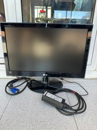 Pantalla para ordenador.55x35cm.