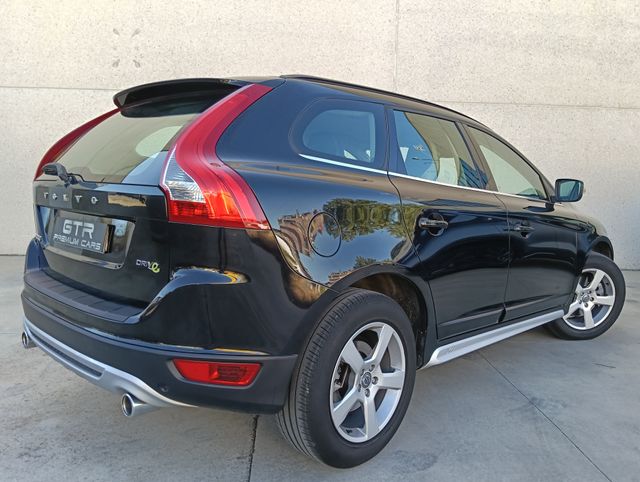 Volvo XC60 2.0 D4 RDesign