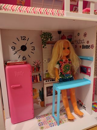 Casa Nancy + Muñeca + accesorios 