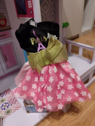 Casa Nancy + Muñeca + accesorios 
