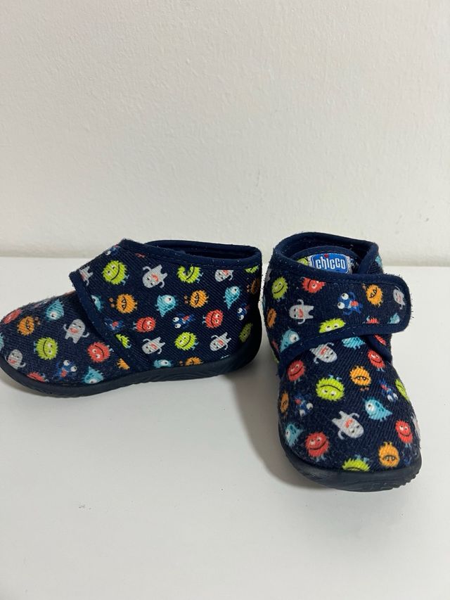 Lote zapatos #24 – Puma, Chicco, Zara + REGALO #25