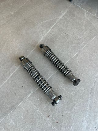 Amortiguadores Harley Davidson Sportster año 2000