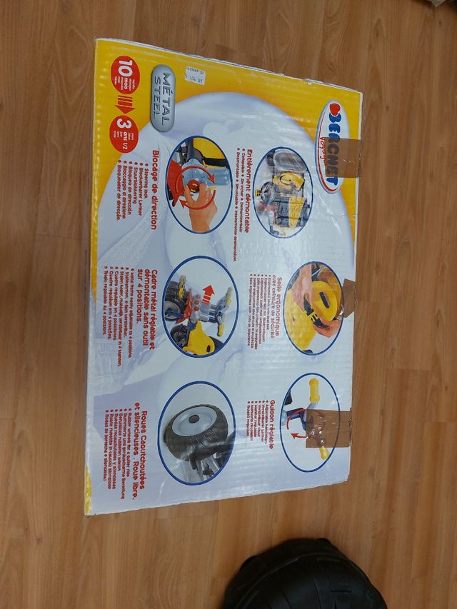 Triciclo BabyToo Charly - Metal