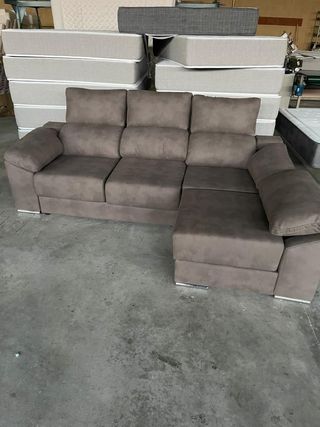 Chaiselongue de piel sintética negra