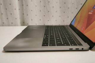 PORTÁTIL MACBOOK PRO 13 A1989 i7/16GB/512GB #26
