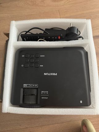 Proyector WiFi PRIXTON Cinema