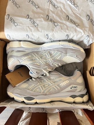Zapatillas Asics Gel NYC Gris Beige