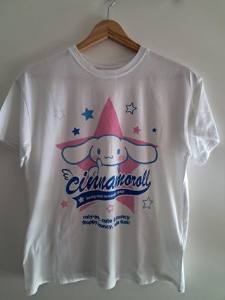 Camiseta Cinnamoroll Bershka - Blanca