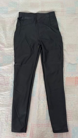Pantalones cuero negros - Talla M