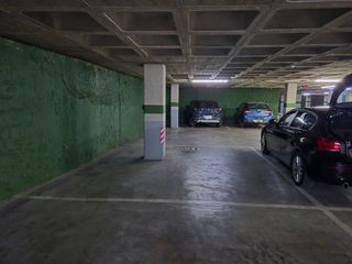 Alquiler plaza garaje grande