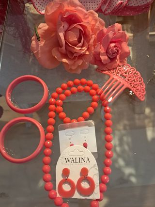 Vestido Flamenca niña coral y beige con encajes