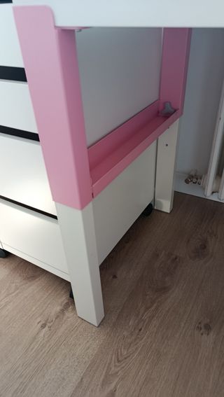 Escritorio infantil IKEA Påhl y regalo silla