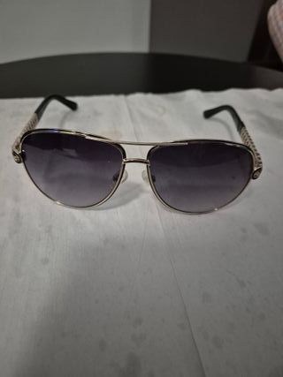 Occhiali da sole Guess - oro e neri
