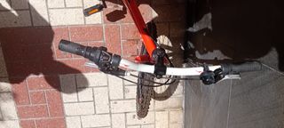 BICI 24" MONSTER 7V SUSPENSIÓN (8-12 años)