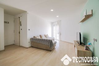 Piso en venta en Ca n'Aurell en Terrassa