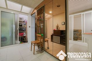 Piso en venta en Ca n'Aurell en Terrassa