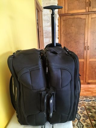 Maleta moto c/ruedas - Negra