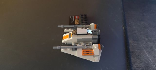 LEGO Star Wars Snowspeeder 75009