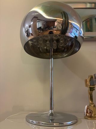 Lámpara sobremesa, precioso diseño firma Schuller