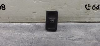 MANDO ELEVALUNAS SEAT CORDOBA 6K DEL DER 