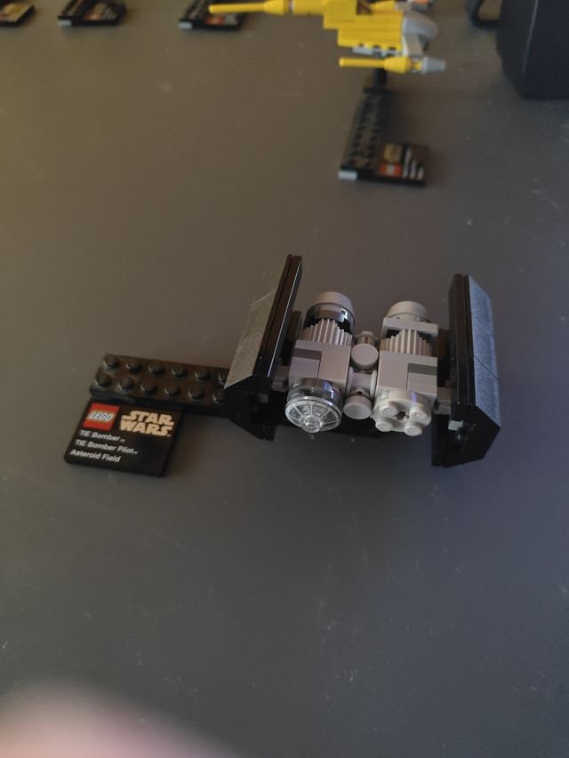 Lego Star Wars TIE Bomber 75008
