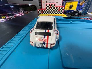 Coche Porsche 911 Scalextric marca Fly