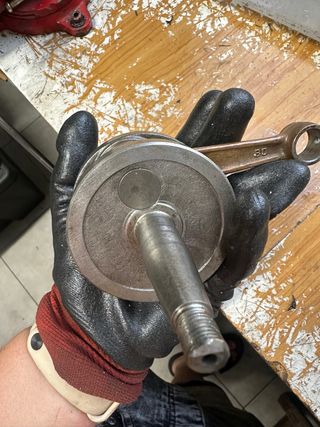 Cigueñal AM6 rosca del encendido para repasar
