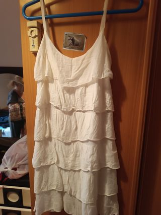 Pack de ropa de mujer, 18 vestidos y 2 chaquetas