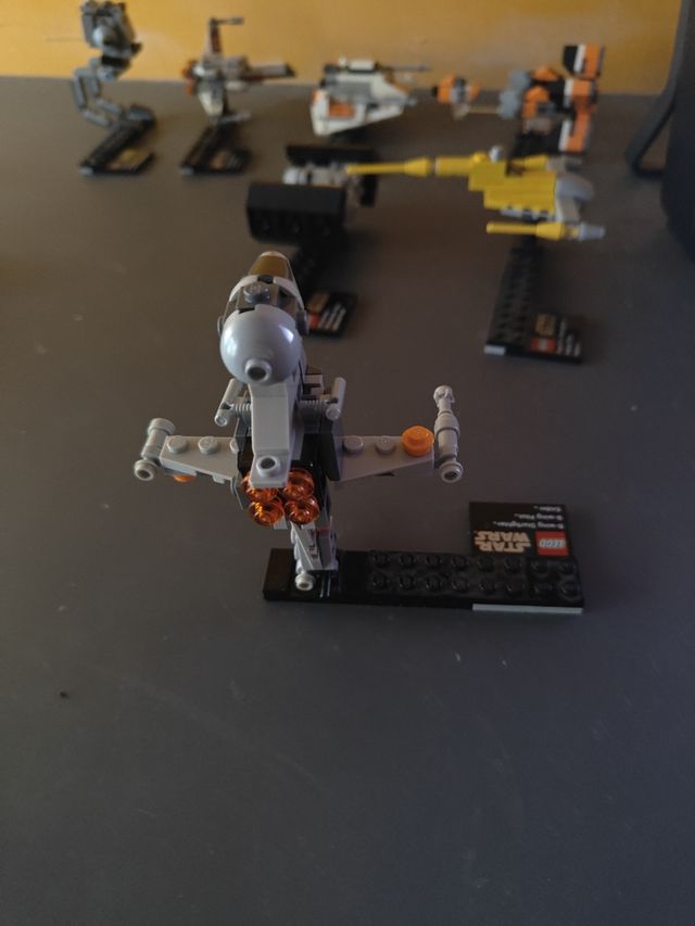 Lego Star Wars B-wing 75010