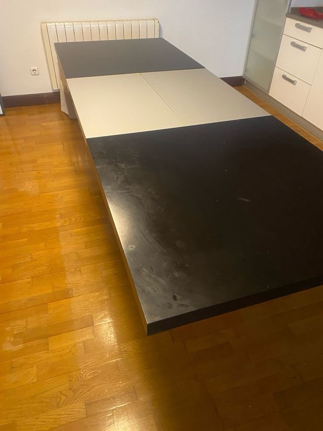 Mesa Comedor extensible negra