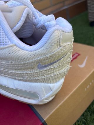 Nike Air Max 95 “LEVI’S”.