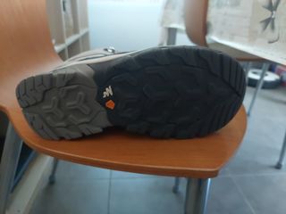 Botas montaña niña