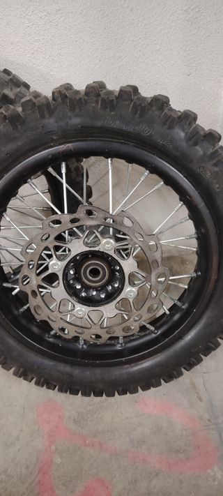 Ruedas completas Pit Bike 15mm - Maxxis 14-12