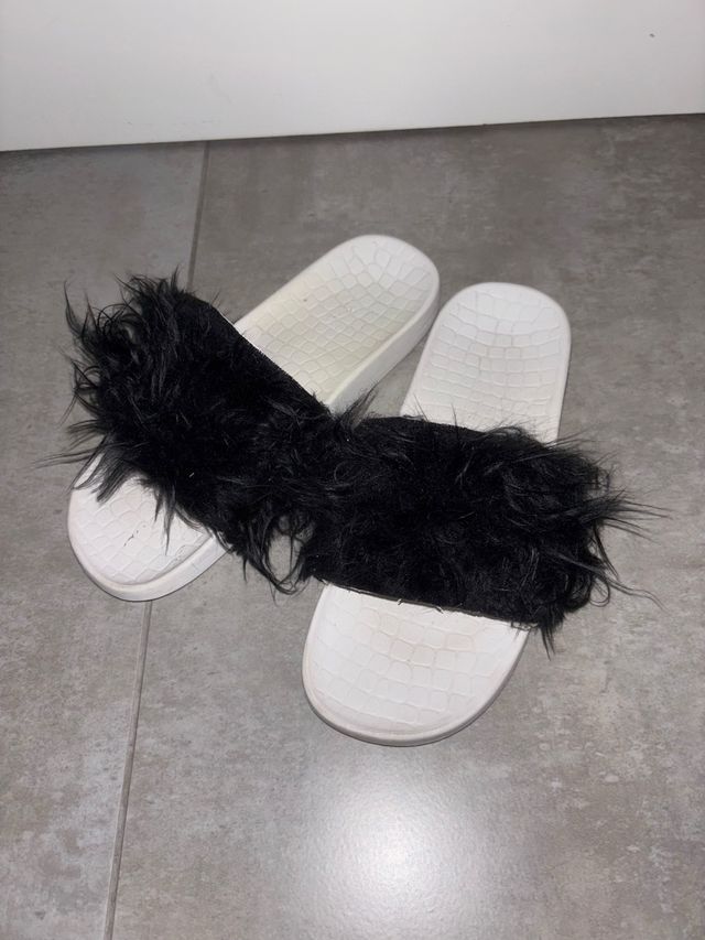 Sandalias de pelo 