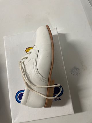 Zapatos blancos Sultan niño