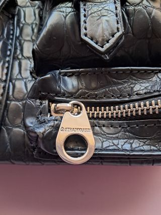 Bolso Stradivarius negro nuevo 