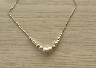 Cadena plata corazón.