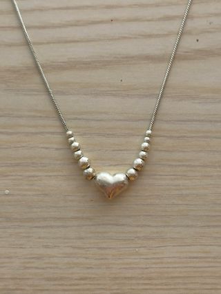 Cadena plata corazón.