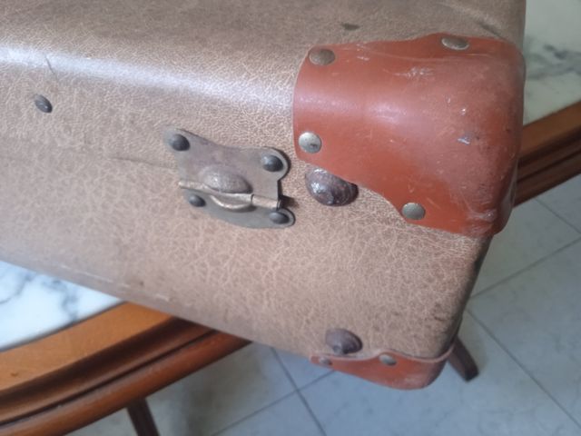 Maleta viaje antigua